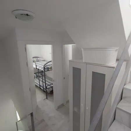 Atico-duplex Palmeras Apartment *